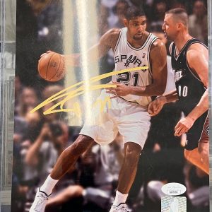 Framed Tim Duncan San Antonio Spurs 8x10 Photo